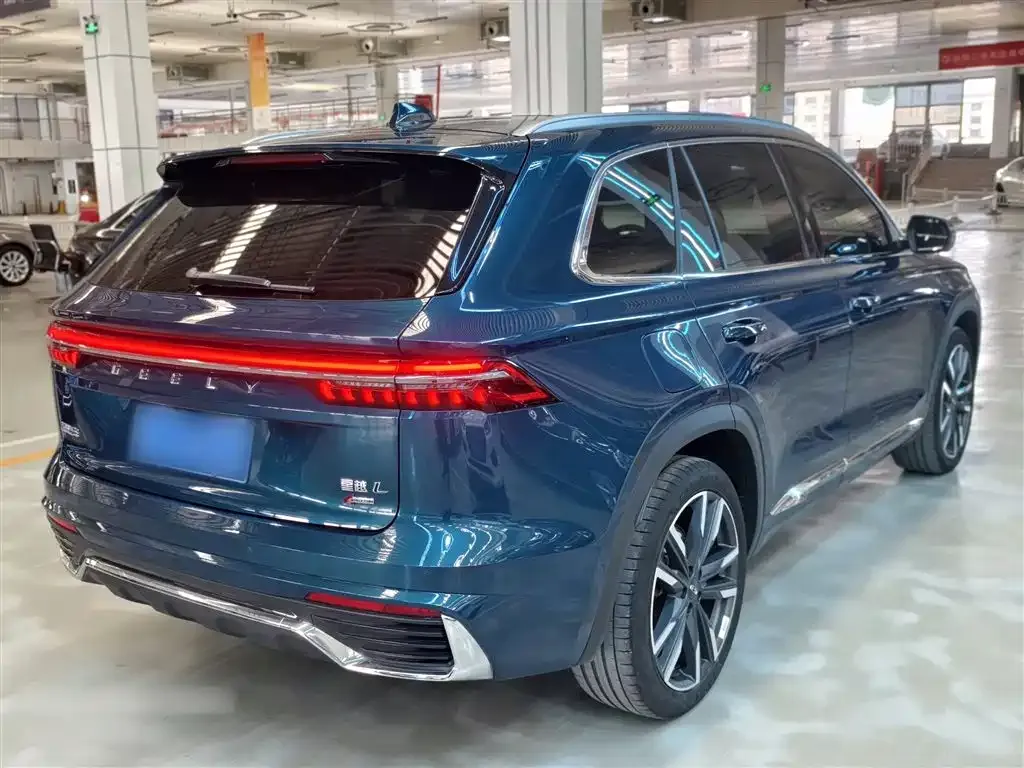 Geely Xingyue L — фото 8