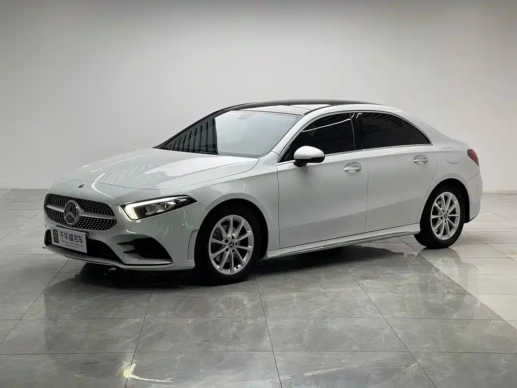 Mercedes-Benz A-Class — фото 1