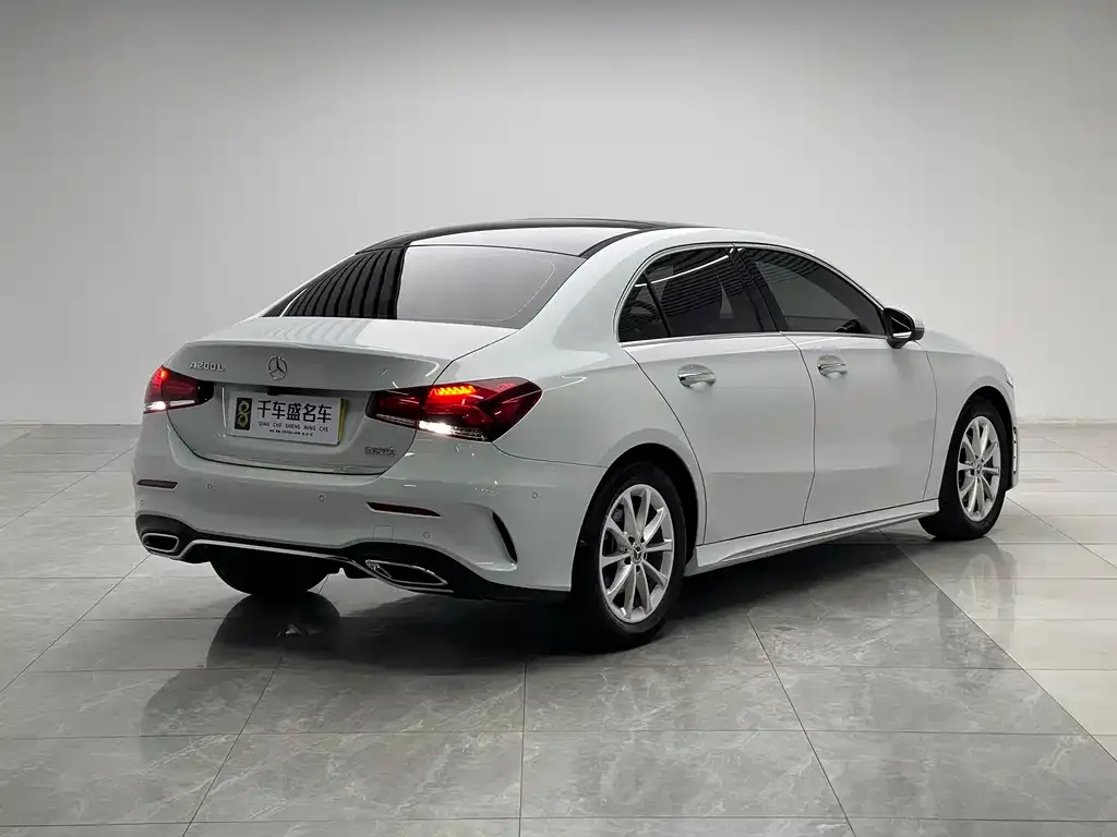Mercedes-Benz A-Class — фото 4