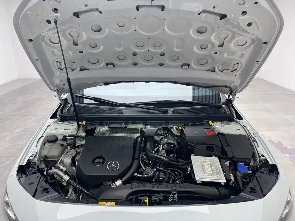 Mercedes-Benz A-Class — фото 10