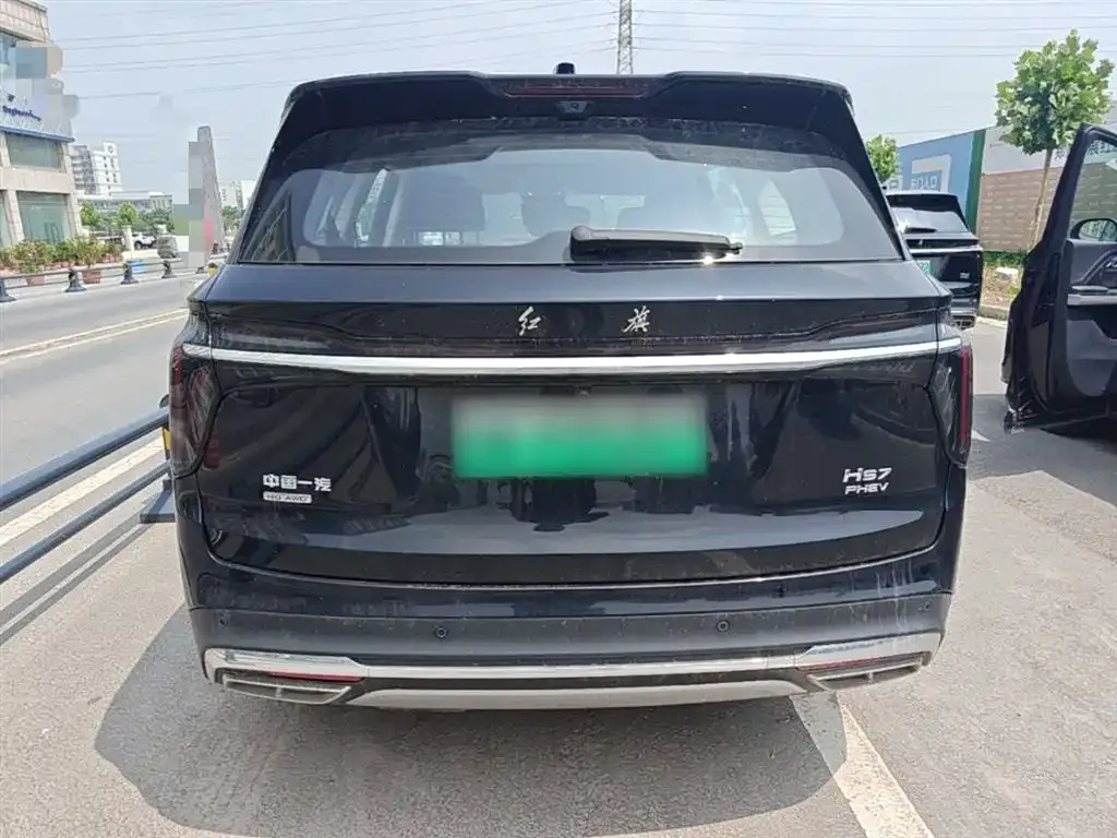 Hongqi HS7 PHEV — фото 2