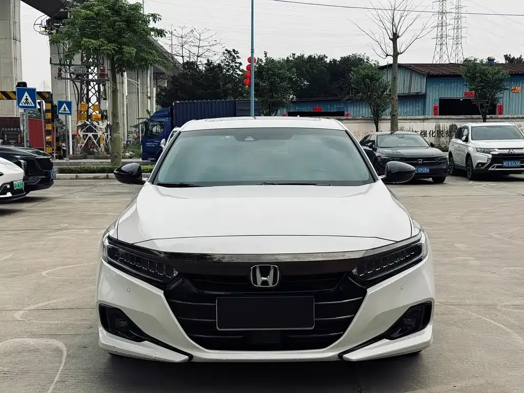 Honda Accord 2023 из CN, фото 3