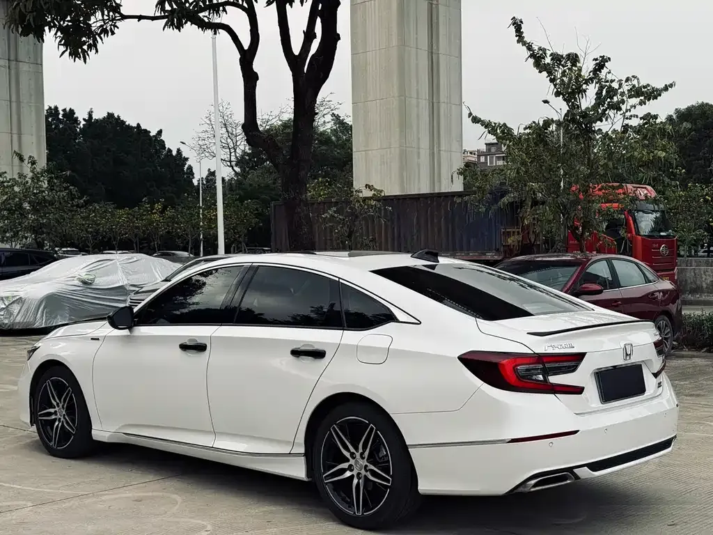 Honda Accord 2023 из CN, фото 6