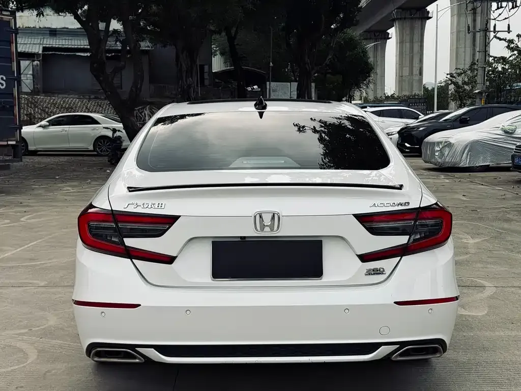 Honda Accord 2023 из CN, фото 4