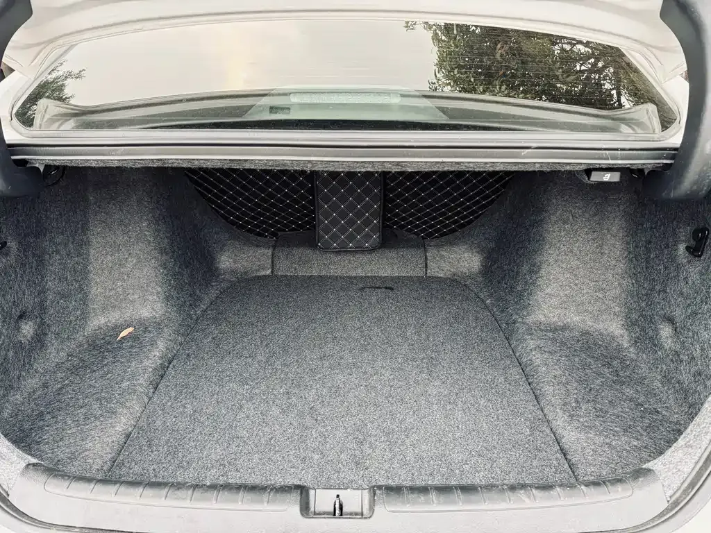 Honda Accord 2023 из CN, фото 10