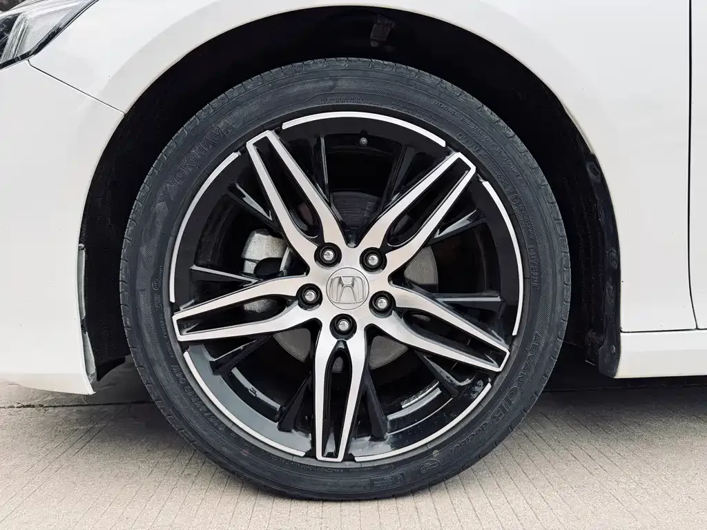 Honda Accord 2023 из CN, фото 5