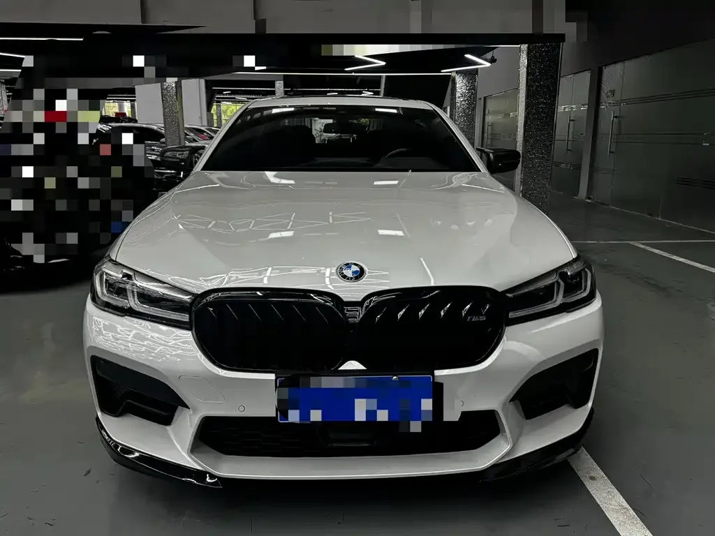 BMW 5 Series — фото 2