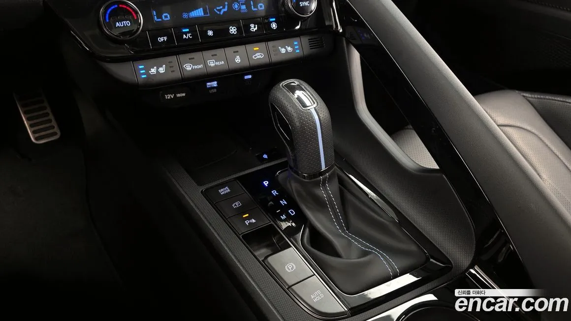 Hyundai AVANTE — фото 3