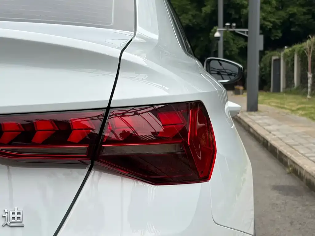 Audi A3 — фото 2