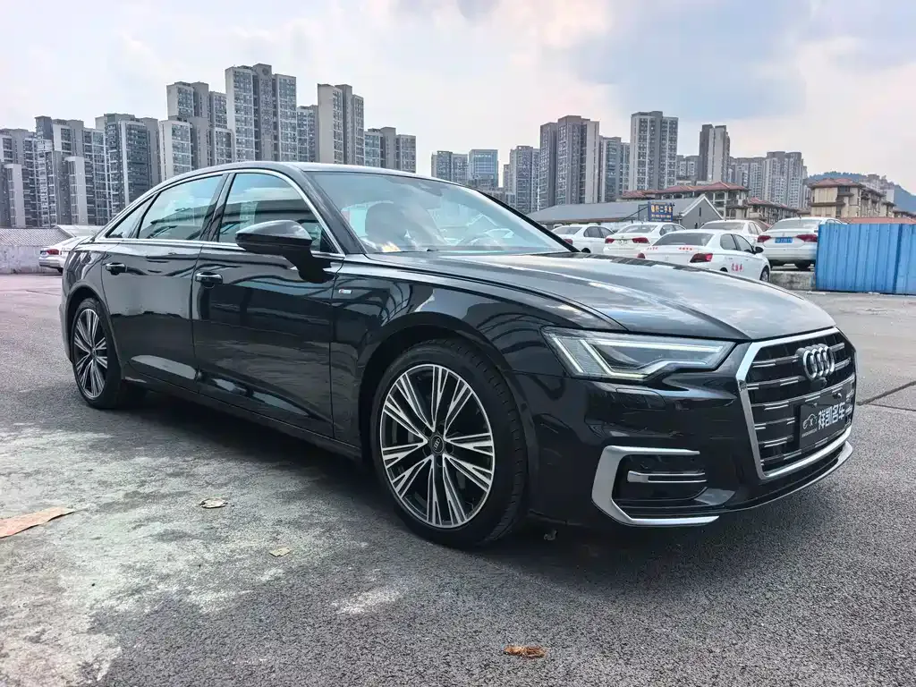 Audi A6L — фото 5