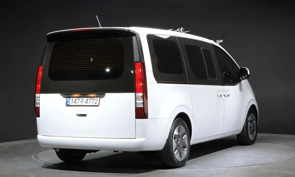 Hyundai Staria 2023 из KR, фото 6