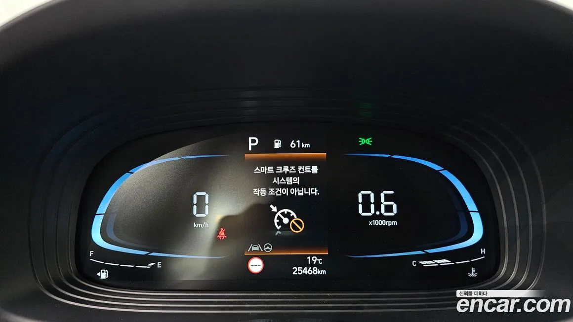 Hyundai Venue 2023 из KR, фото 2