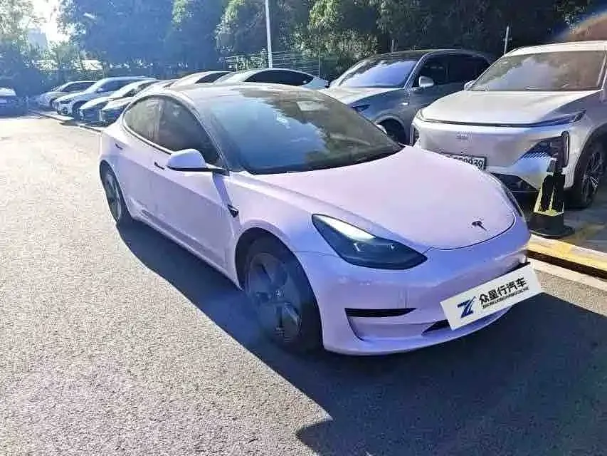Tesla Model 3 — фото 7