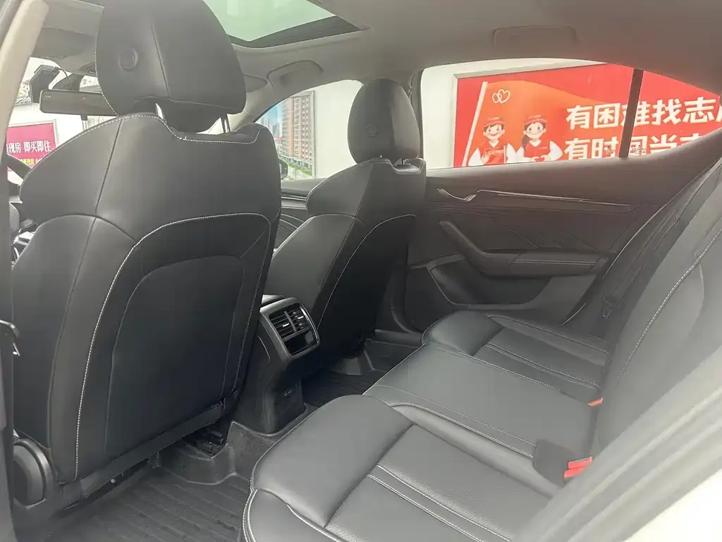 Skoda Octavia 2022 из CN, фото 4