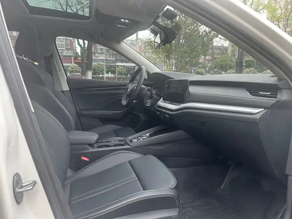 Skoda Octavia 2022 из CN, фото 5