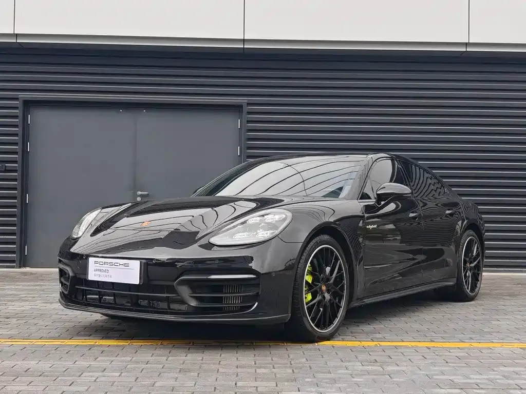 Porsche Panamera Hybrid