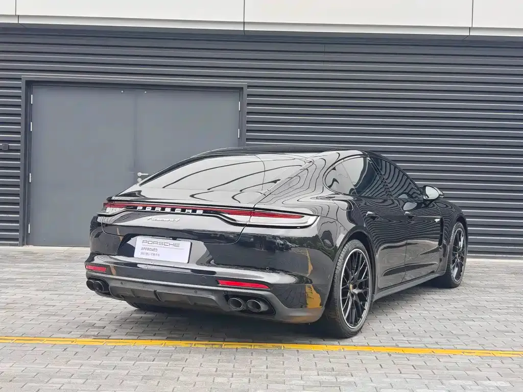 Porsche Panamera Hybrid 2022 из CN, фото 2