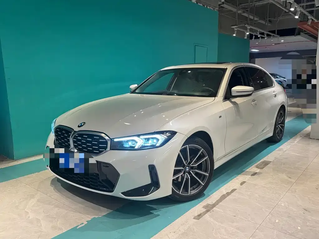 BMW 3 Series — фото 1