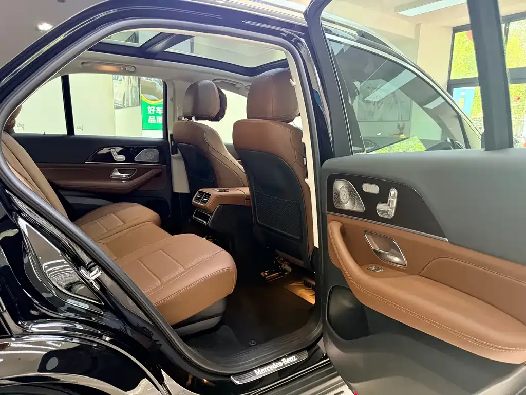 Mercedes-Benz GLE — фото 2