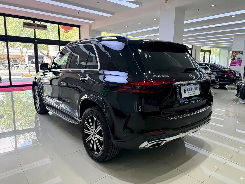 Mercedes-Benz GLE — фото 8