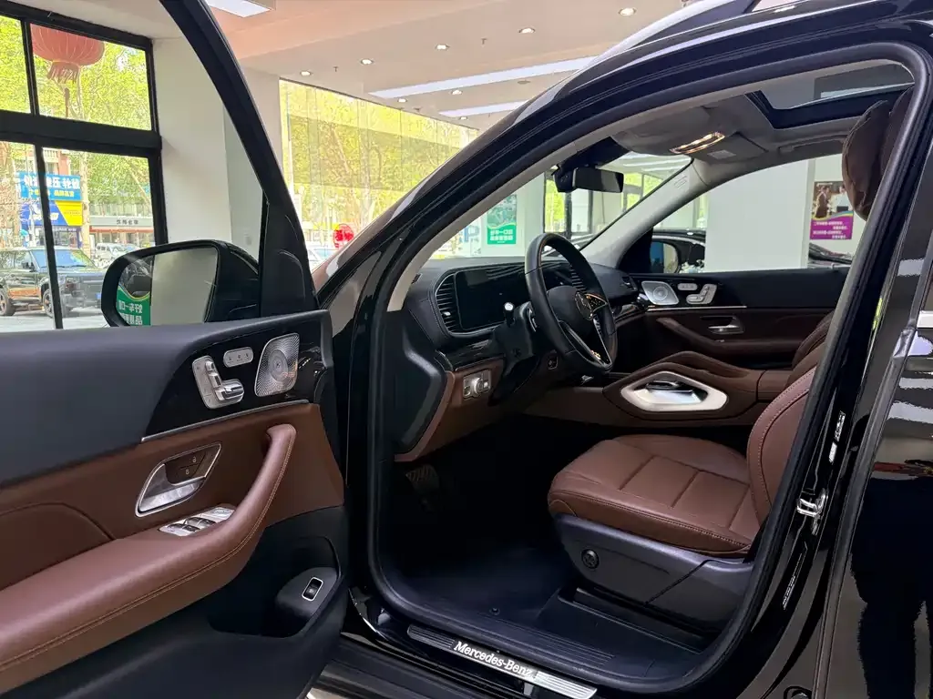 Mercedes-Benz GLE — фото 4