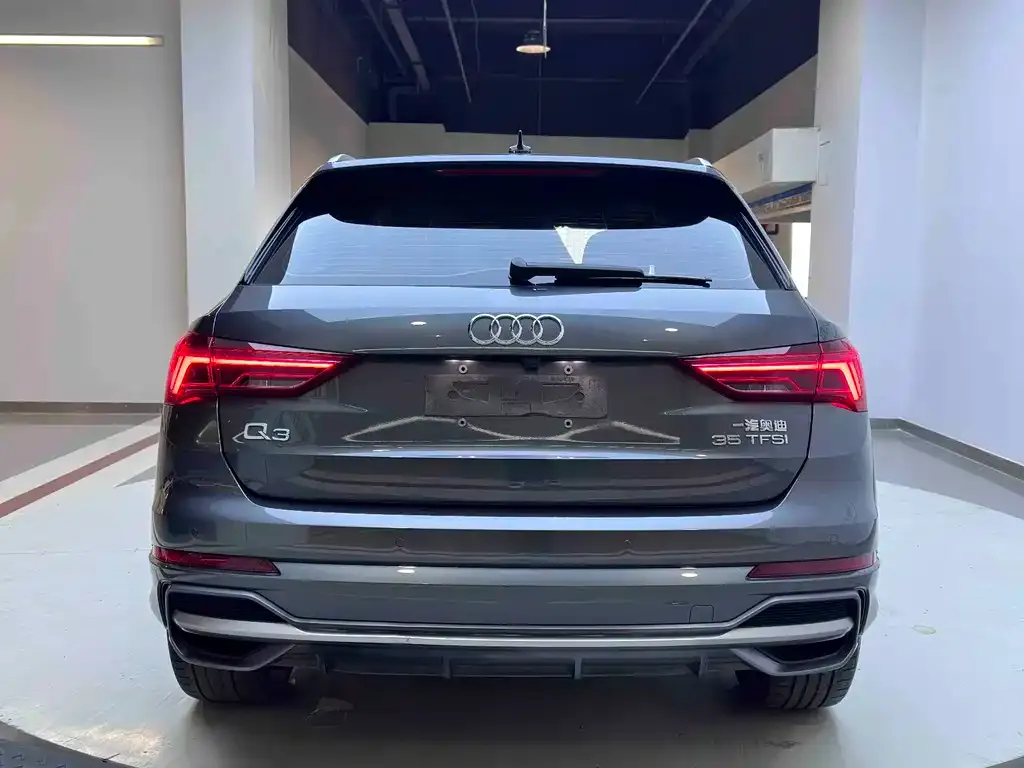 Audi Q3 — фото 6