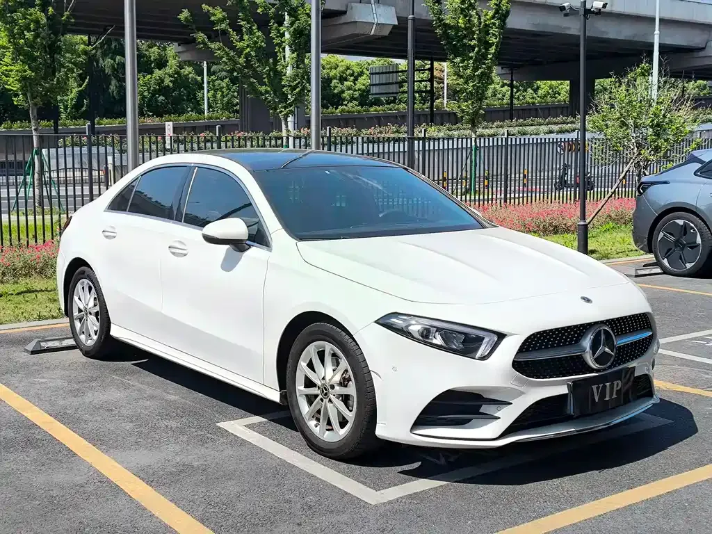 Mercedes-Benz A-Class — фото 4