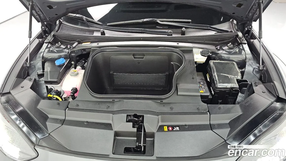 Hyundai Ioniq6 2023 из KR, фото 9