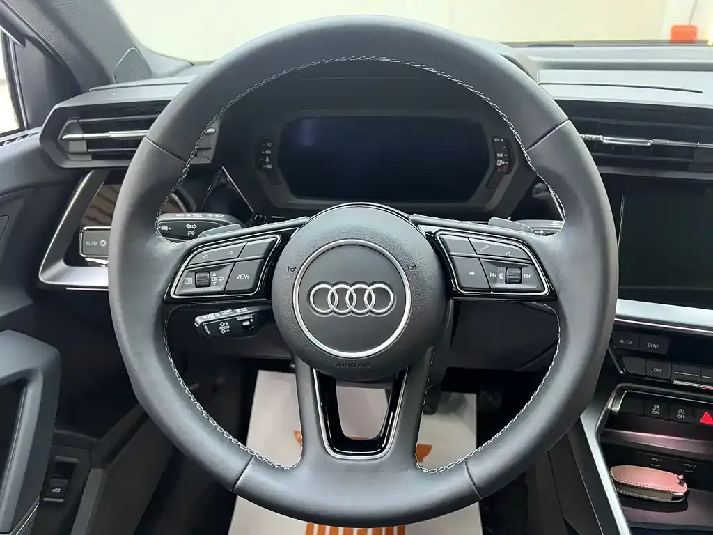 Audi A3 — фото 7