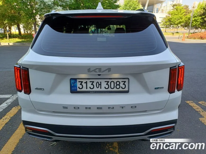 Kia Sorento — фото 9