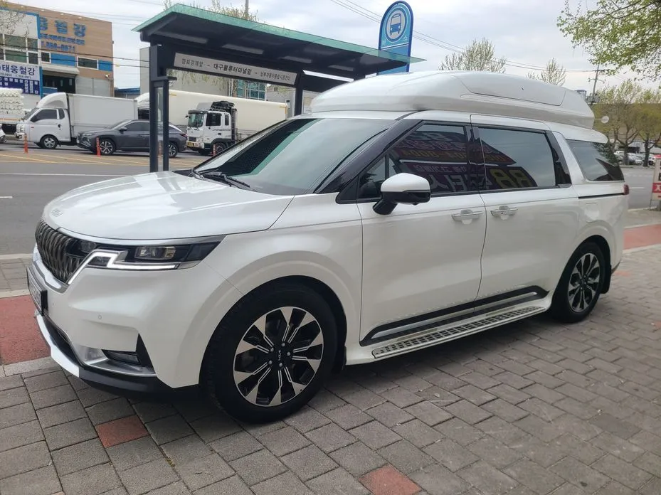 Kia Carnival — фото 10