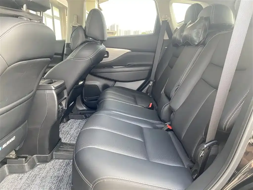 Nissan Murano 2023 из CN, фото 2