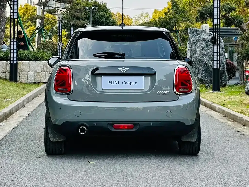 MINI Cooper (3-door) — фото 10