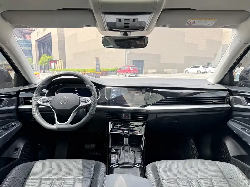 Volkswagen Passat — фото 7