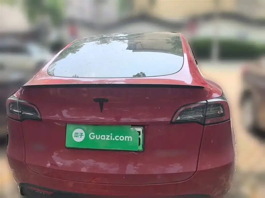 Tesla Model Y — фото 7