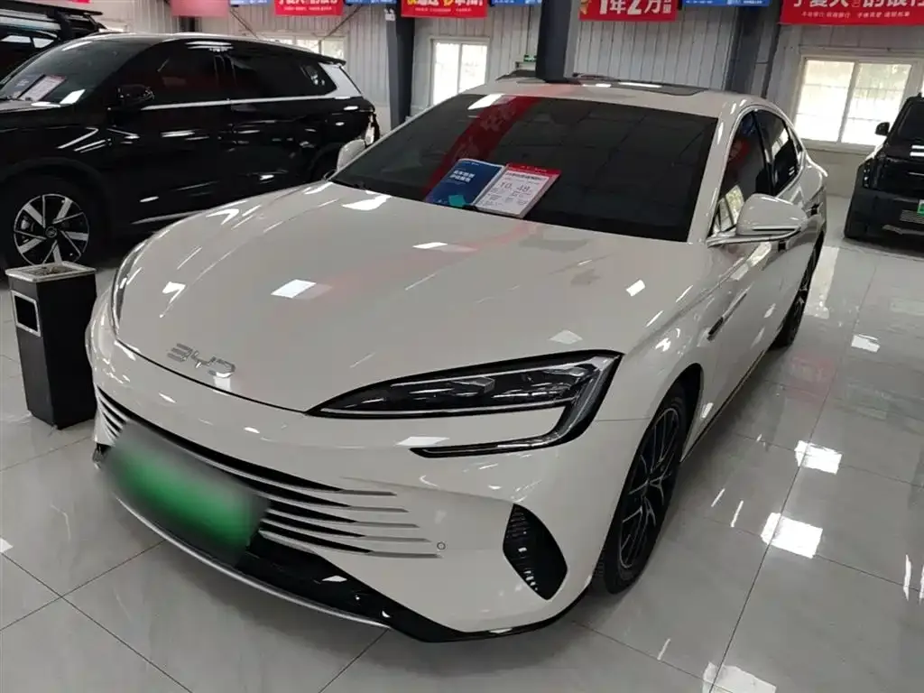 BYD Seal 07 DM-i — фото 8