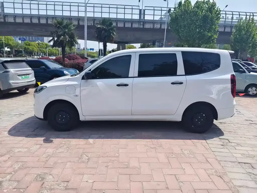 Wuling Hongguang EV 2026 из CN, фото 5