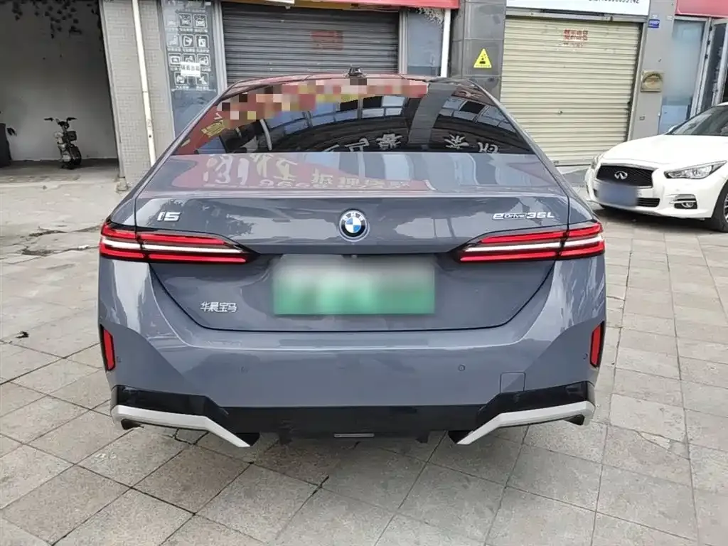 BMW i5 — фото 6