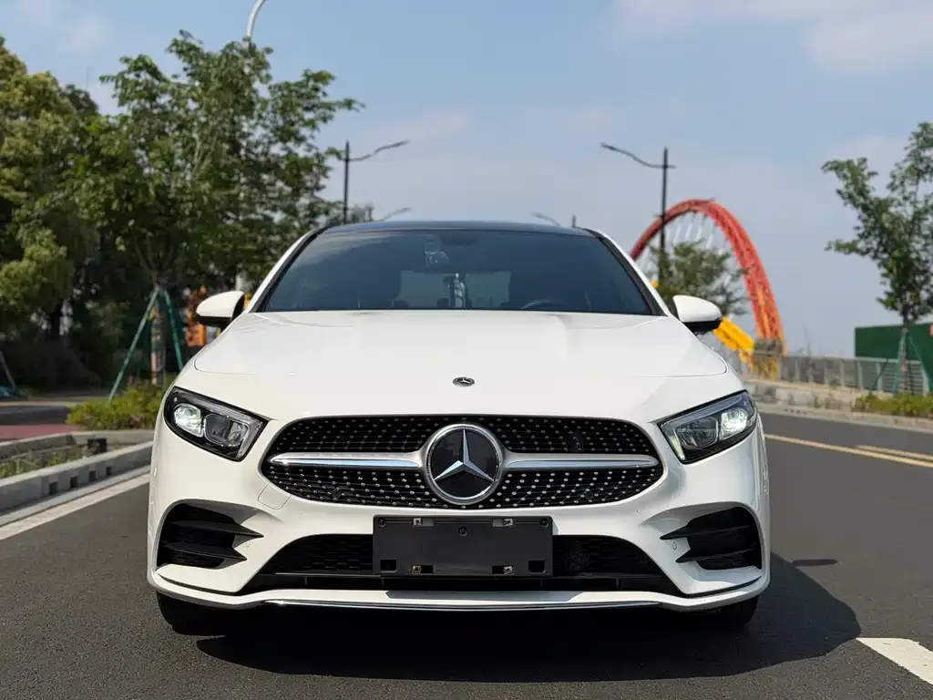 Mercedes-Benz A-Class — фото 6