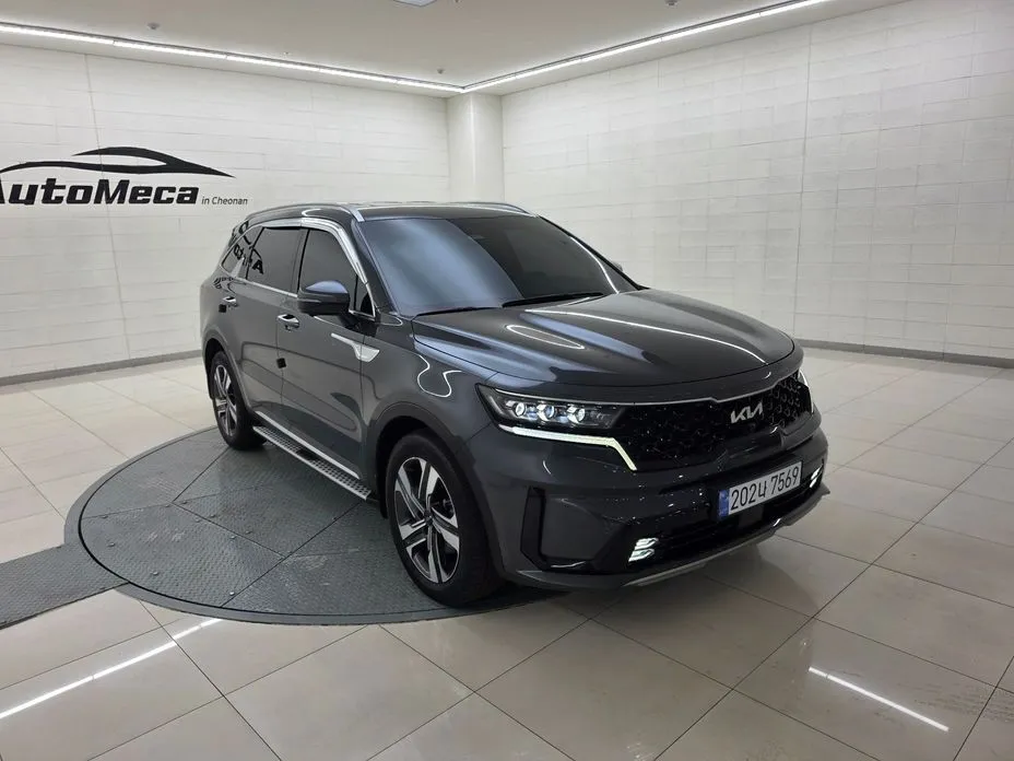 Kia Sorento — фото 1