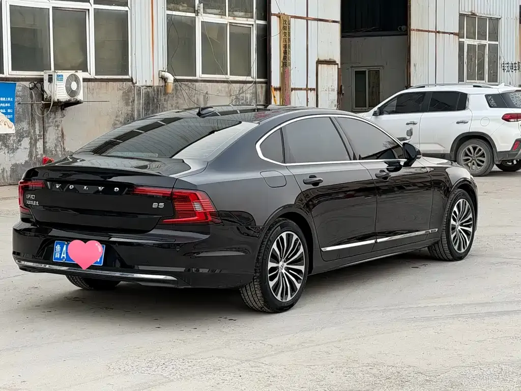 Volvo S90 — фото 3