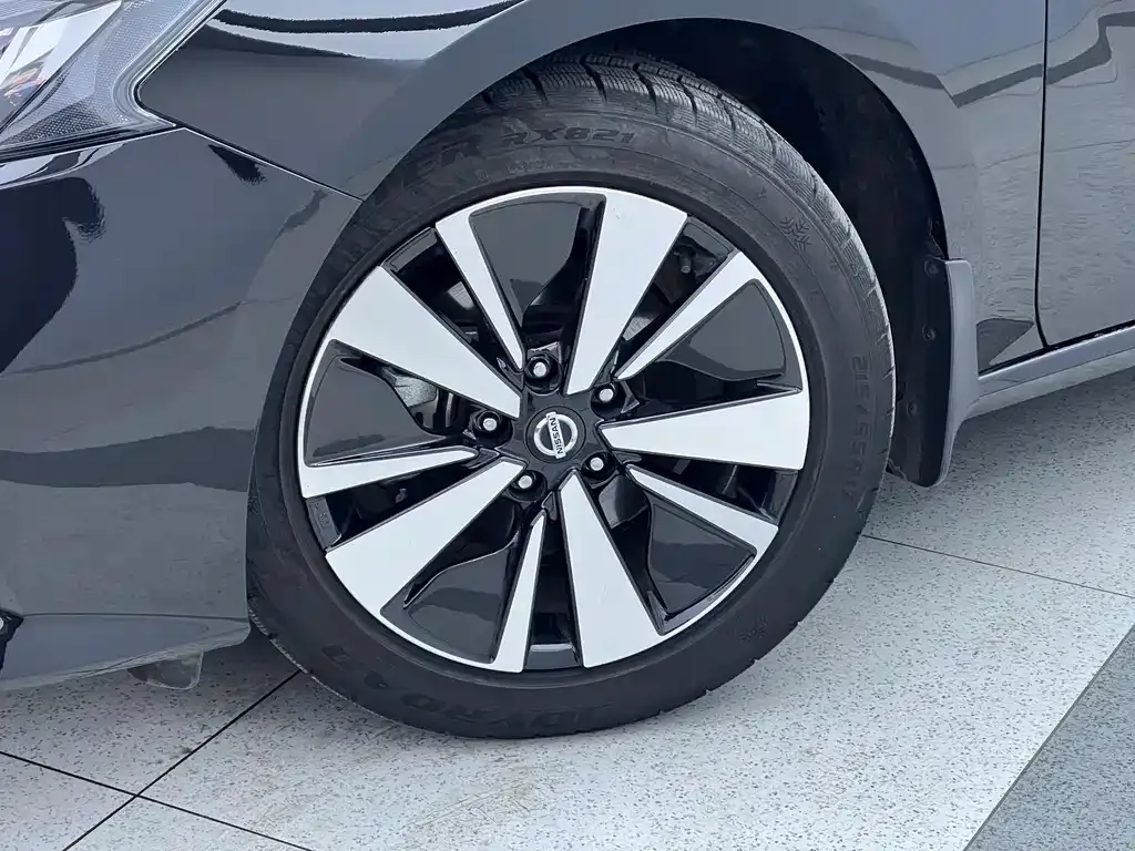 Nissan Teana — фото 8