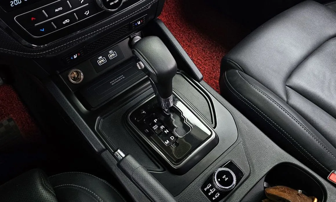 KG Mobility (Ssangyong) Rexton — фото 4
