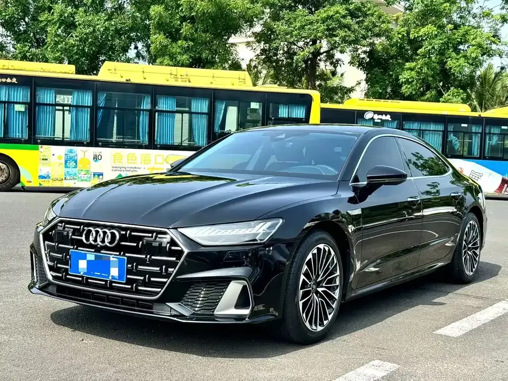 Audi A7L 2025 из CN, фото 1