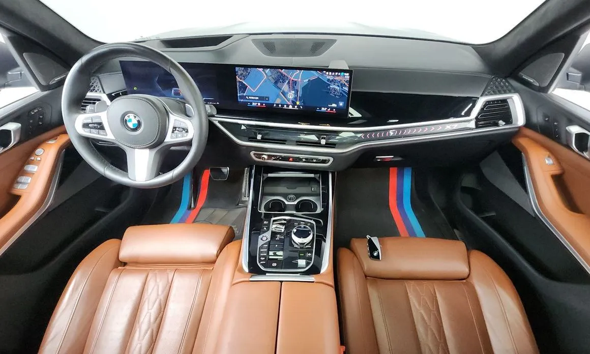 BMW X7 2024 из KR, фото 3