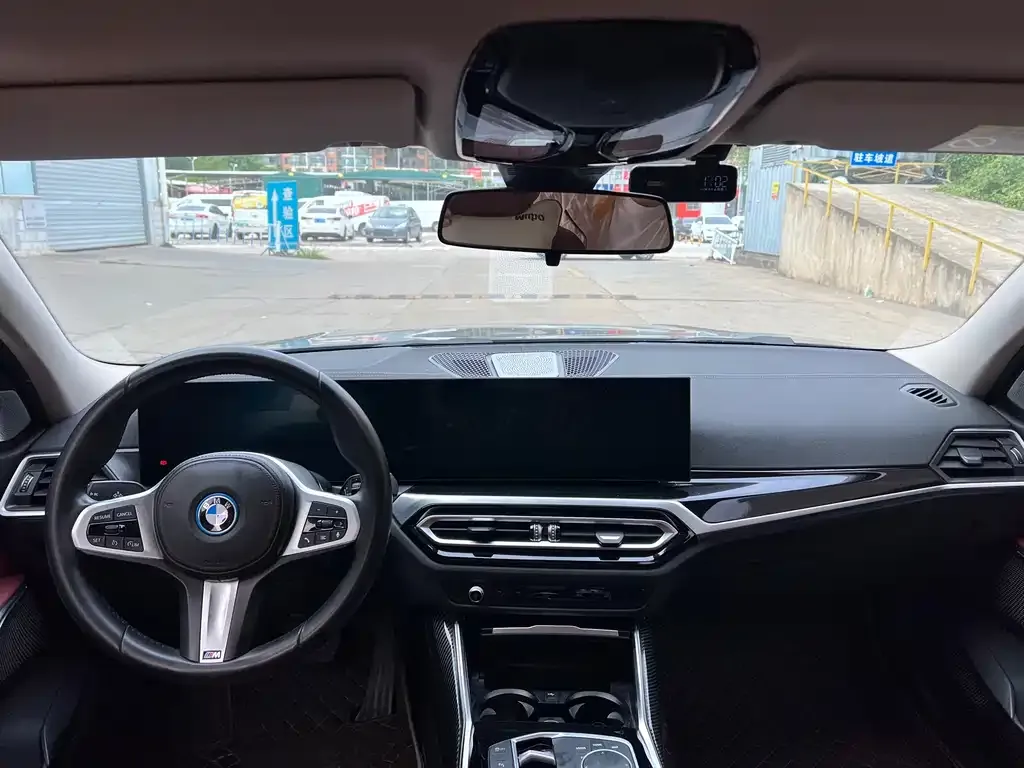 BMW i3 — фото 4