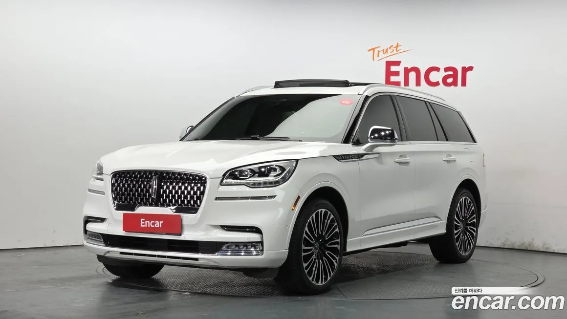 Lincoln Aviator — фото 1