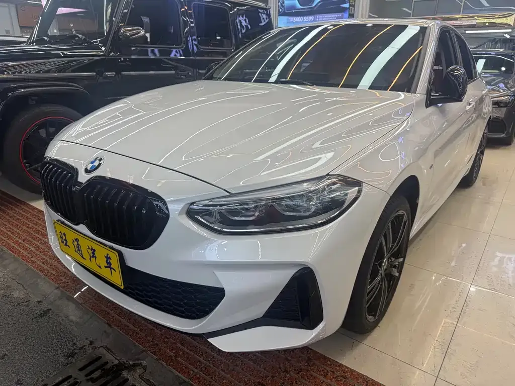 BMW 1 Series — фото 1