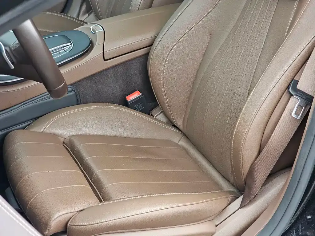 Mercedes-Benz E-Class 2023 из CN, фото 10