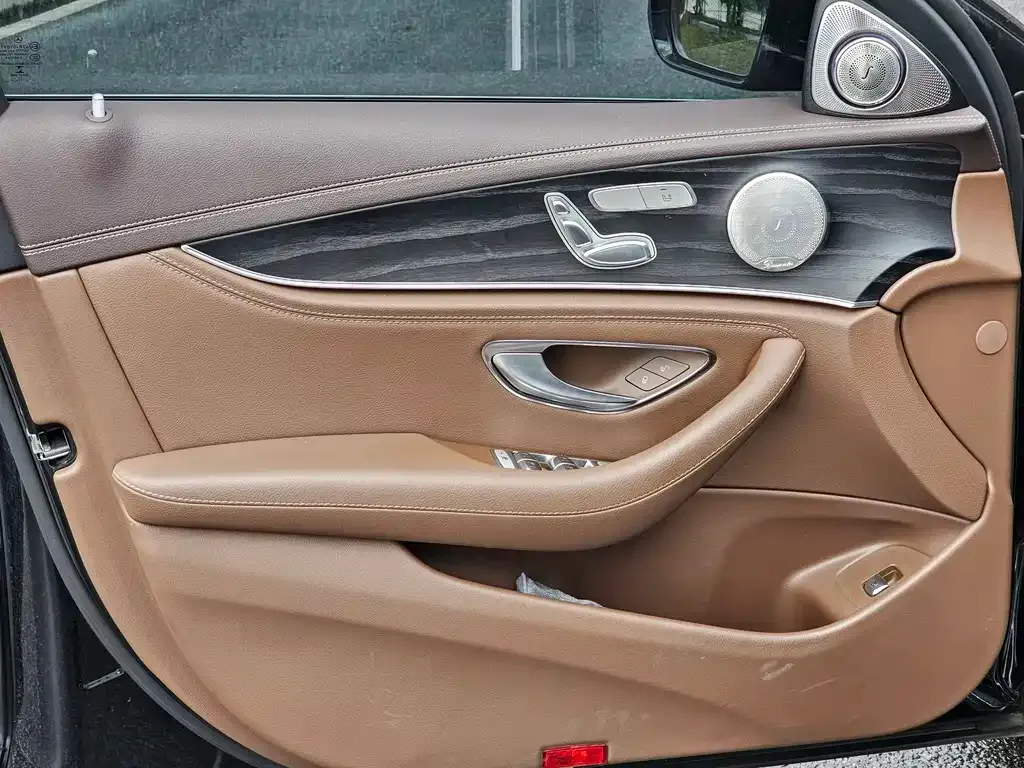 Mercedes-Benz E-Class 2023 из CN, фото 5